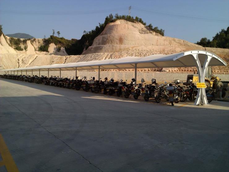 【张拉膜电动车篷】q235钢结构自行车车棚 膜材安装